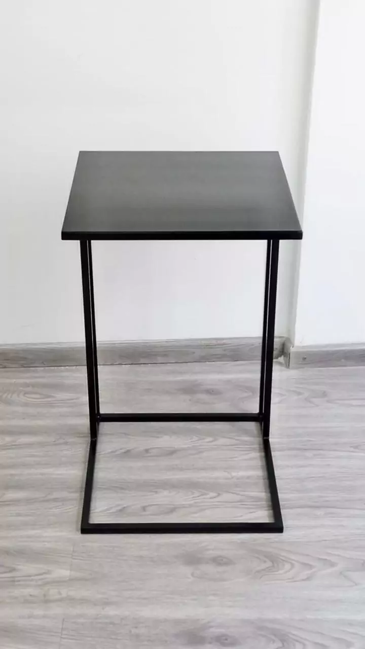 Mesa-auxiliar-de-Arrime-industrial-Roterdam